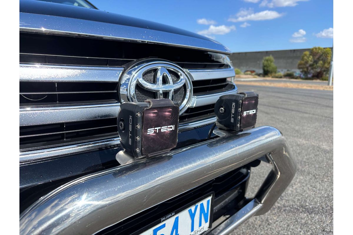 2017 Toyota Hilux SR5 GUN126R 4X4