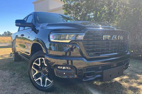 2025 RAM 1500 Laramie Sport Hurricane SO RamBox DT 4X4 SWB