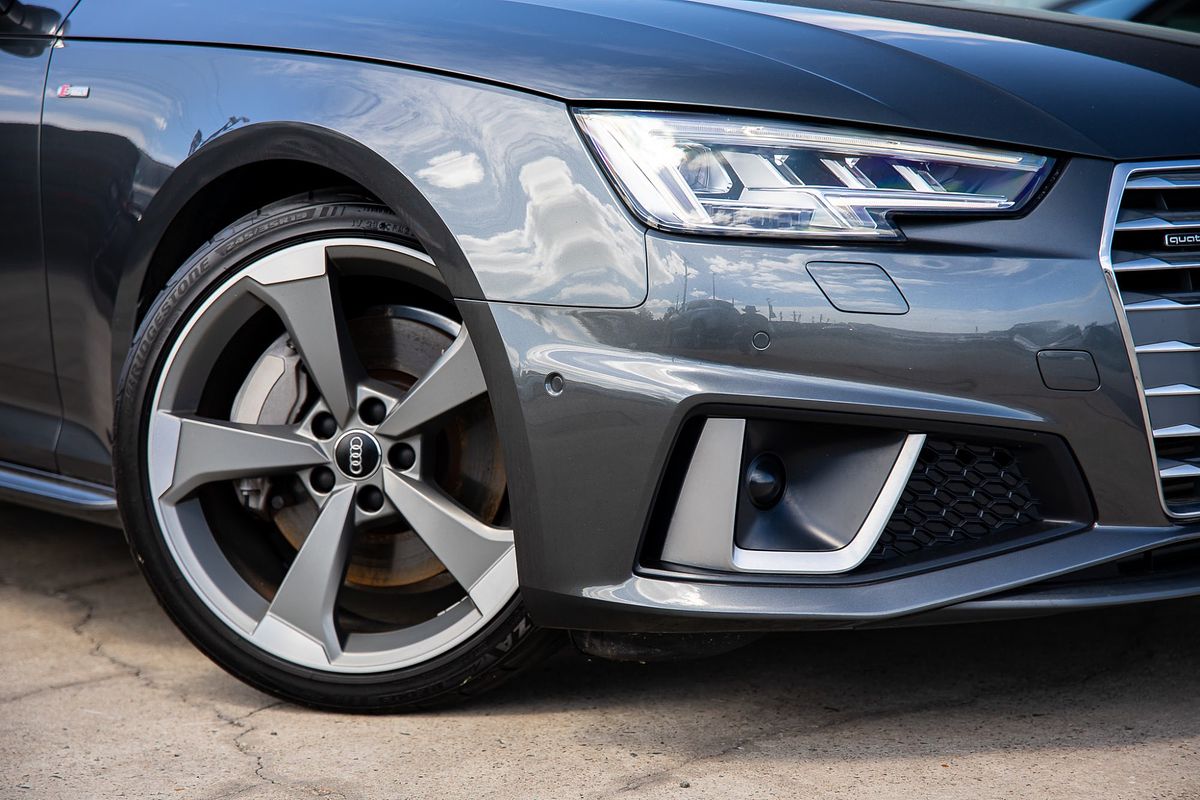 2019 Audi A4 45 TFSI S line B9