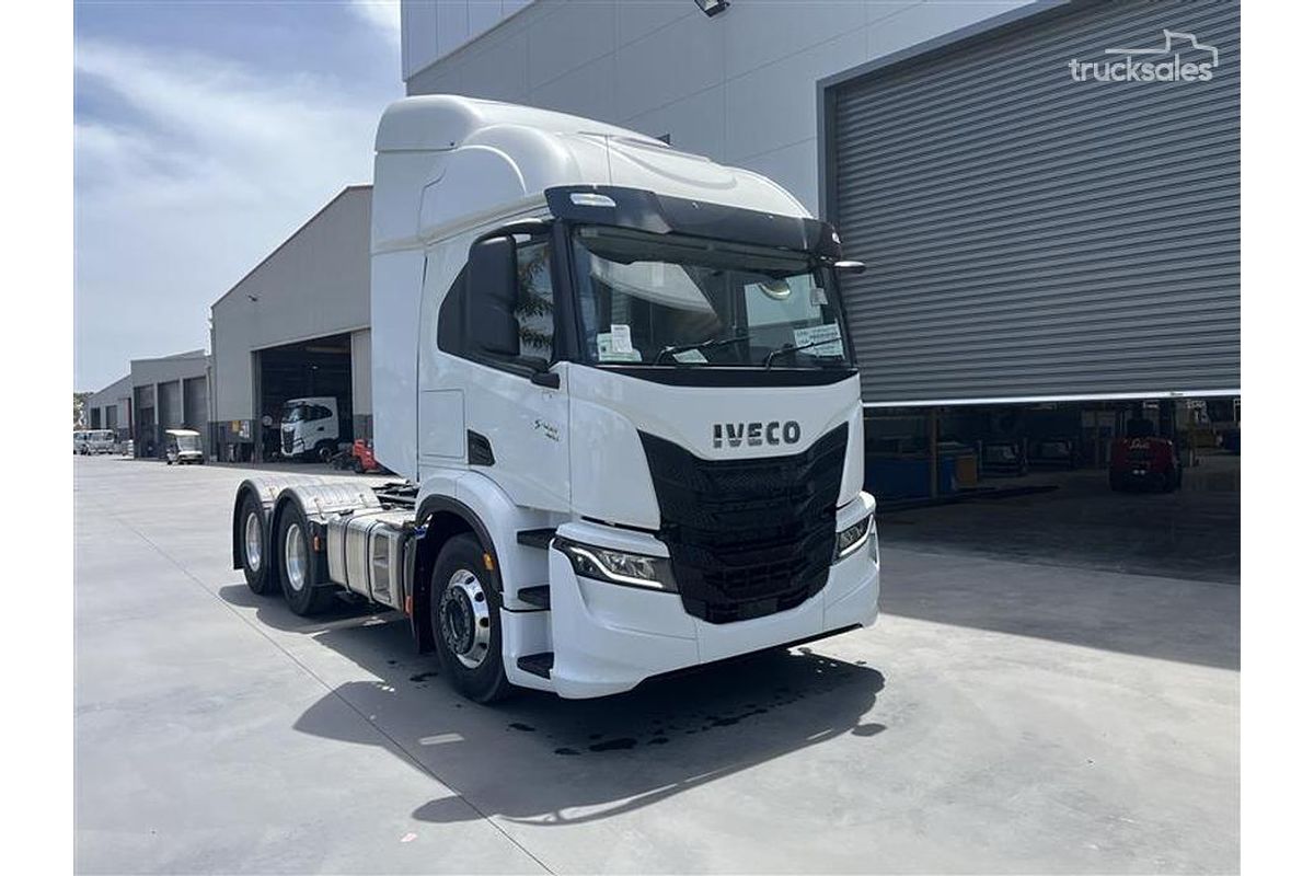 2024 Iveco S-Way AT600