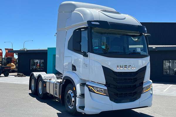 2024 Iveco S-Way AT600
