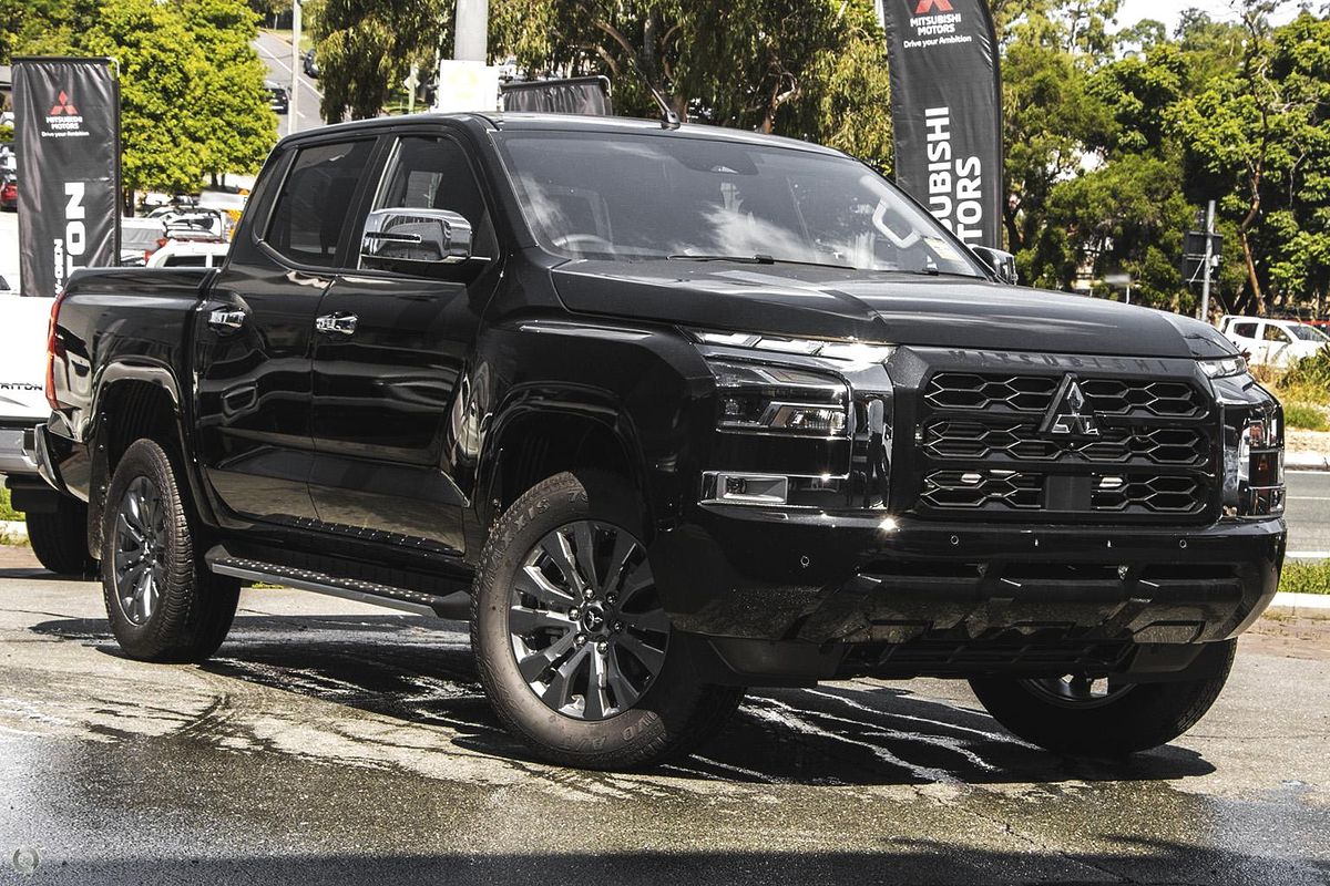 2025 Mitsubishi Triton GLS MV 4X4