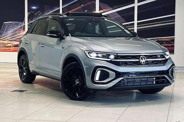 2025 Volkswagen T-Roc 140TSI R-Line D11