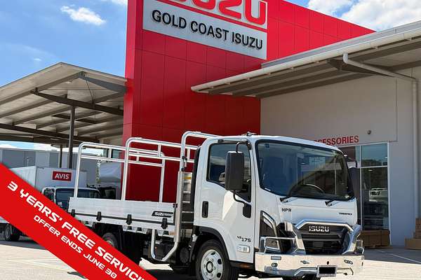 2026 Isuzu NPR 45/65-175 TRADEPACK