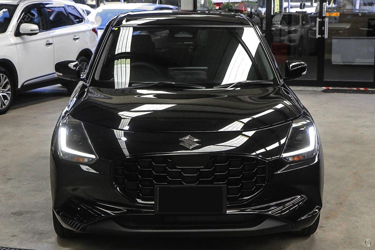 2025 Suzuki Swift Hybrid GLX UZ