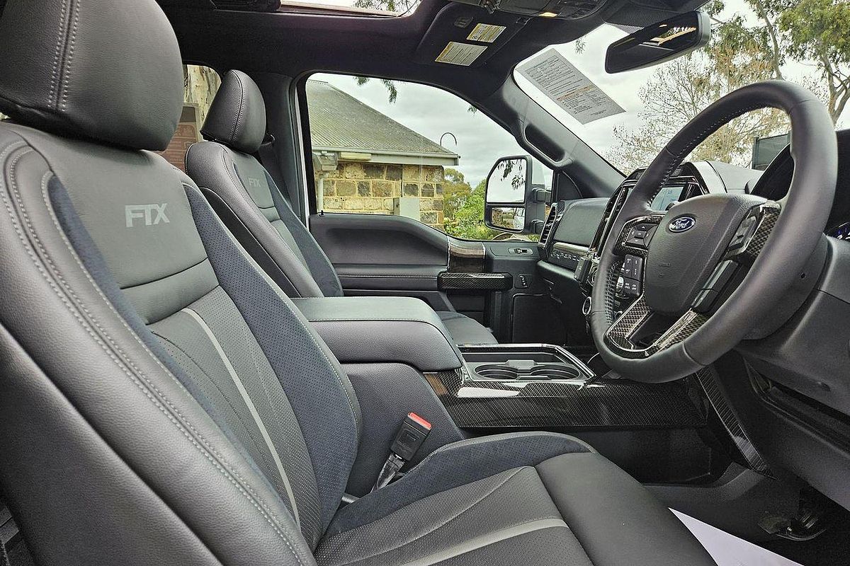 2022 Ford F250 Tuscany FTX 4X4 image 4