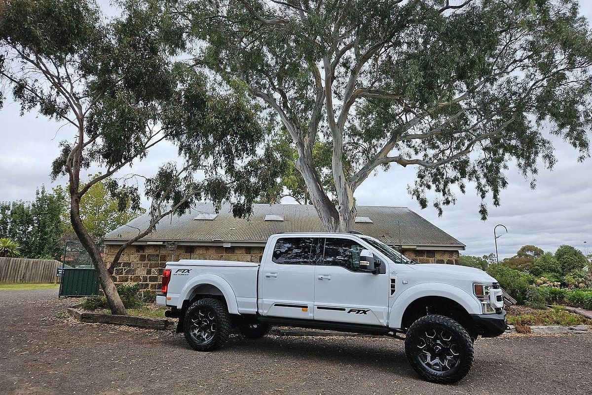 2022 Ford F250 Tuscany FTX 4X4 image 11