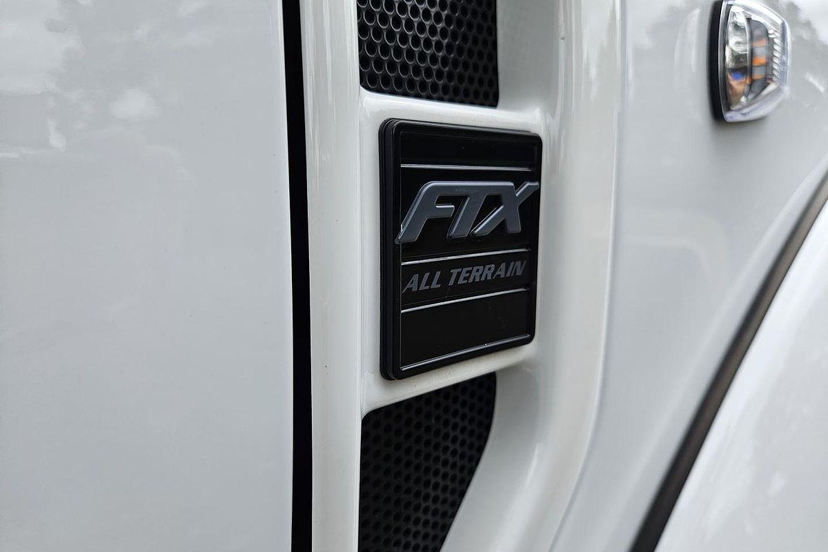 2022 Ford F250 Tuscany FTX 4X4 image 17