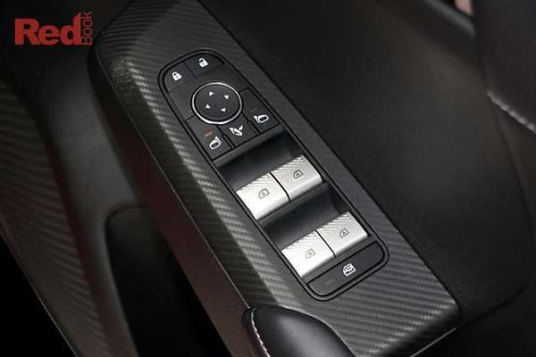 2025 Mitsubishi Outlander Black Edition ZM thumb-17