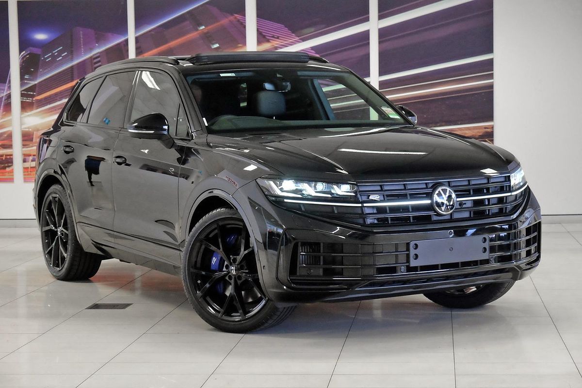 2025 Volkswagen Touareg R RC