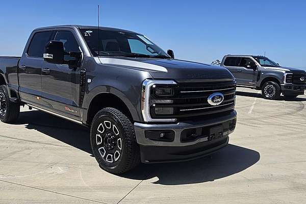 2025 Ford F350 Platinum 4X4