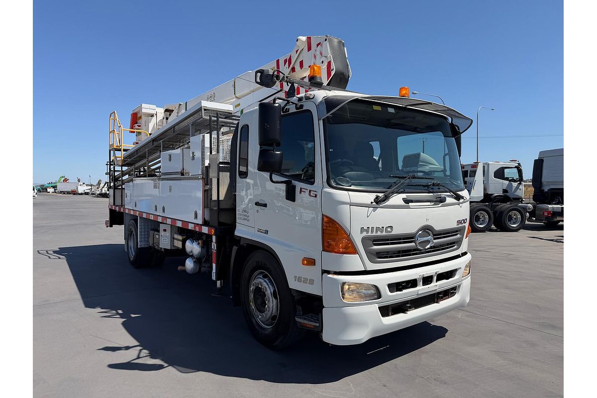2011 Hino 500 Series FG1628 Auto SWB