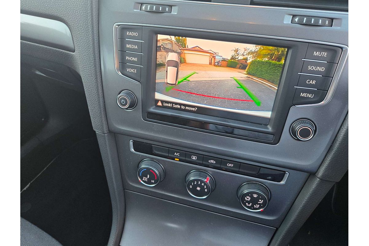 2016 Volkswagen Golf 92TSI 7
