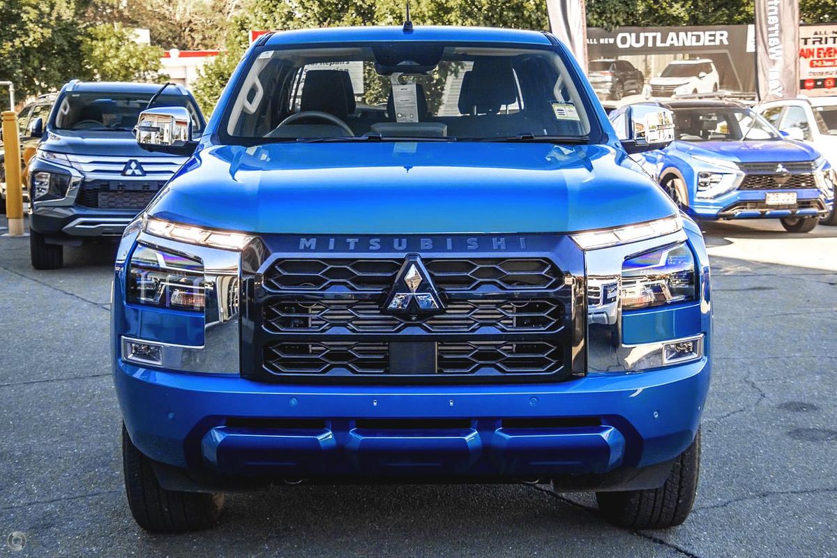 2025 Mitsubishi Triton GLS MV 4X4