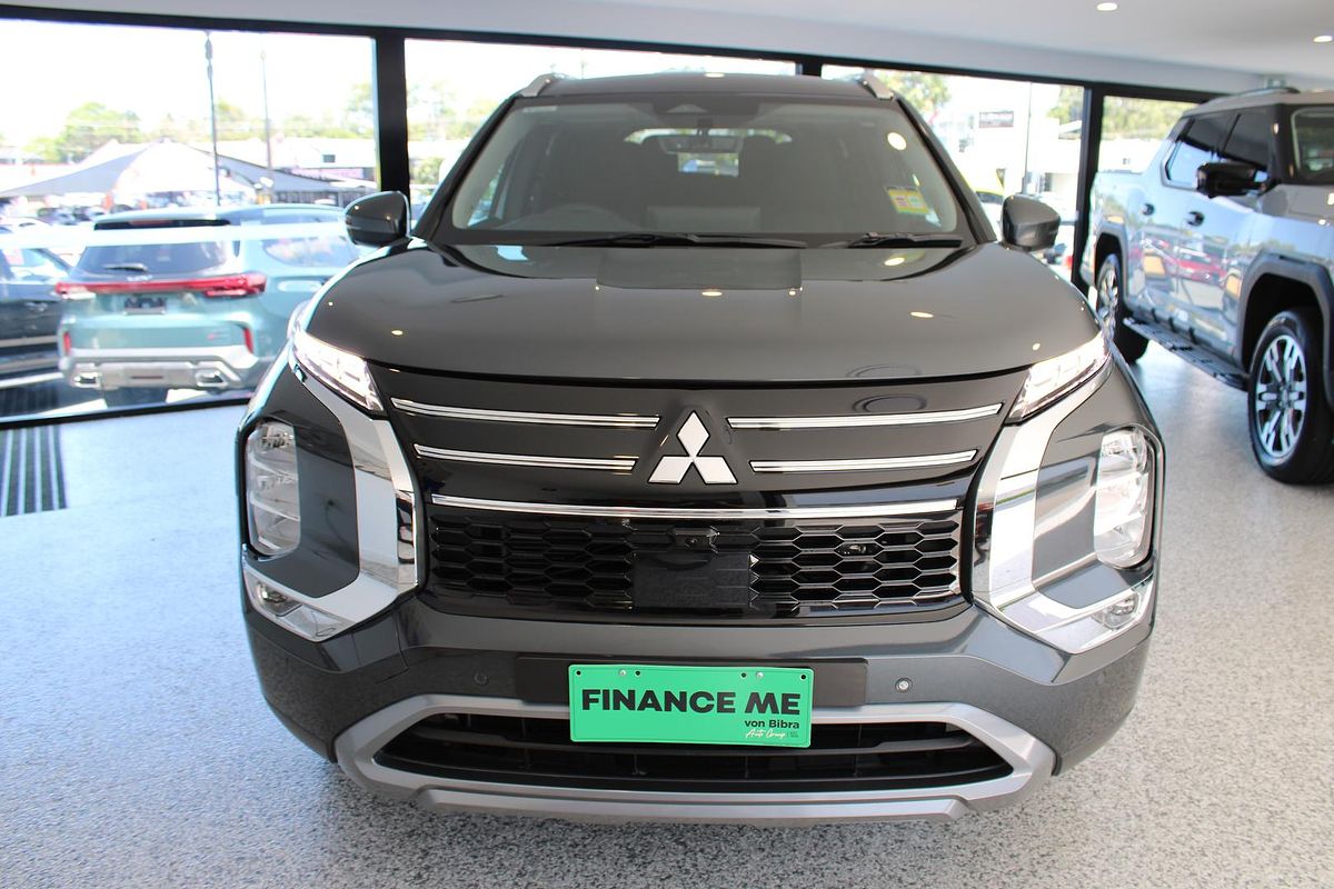 2025 Mitsubishi Outlander LS ZM
