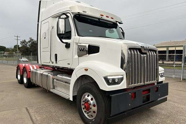 2024 Western Star 48X