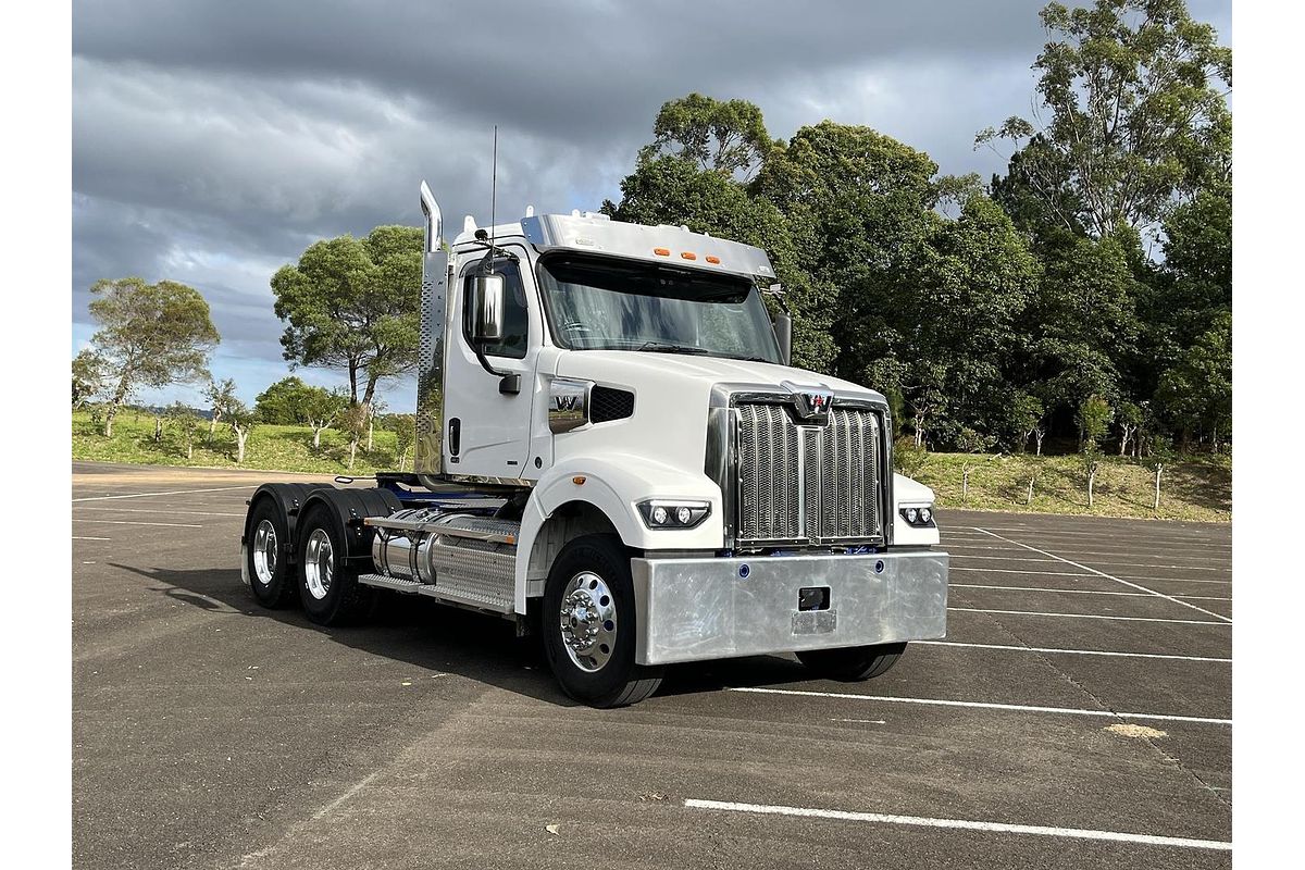 2023 Western Star 48X