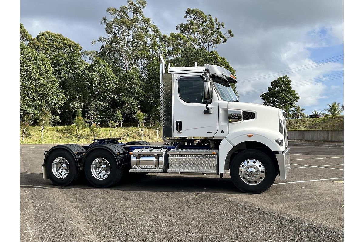 2023 Western Star 48X