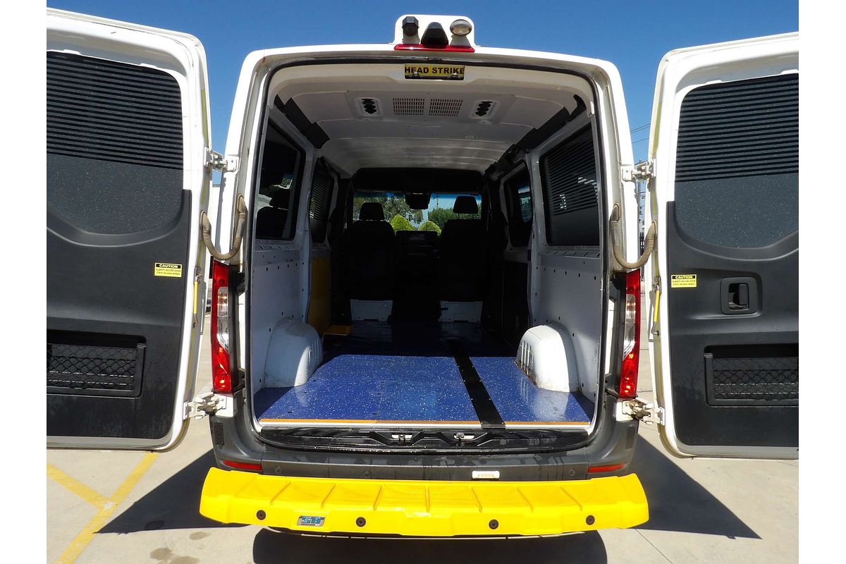 2019 Mercedes-Benz Sprinter 419CDI VS30 MWB Low Roof image 7