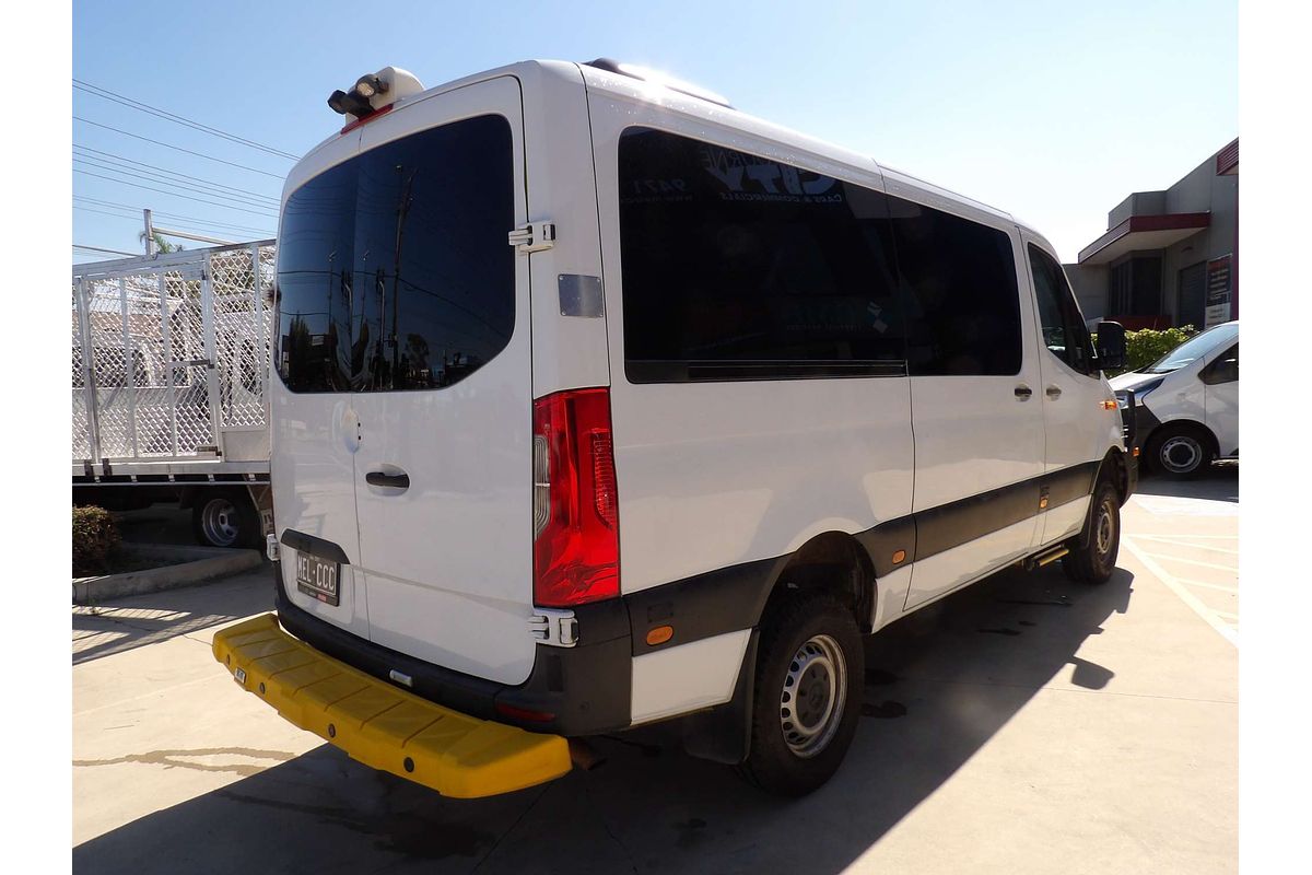 2019 Mercedes-Benz Sprinter 419CDI VS30 MWB Low Roof image 8