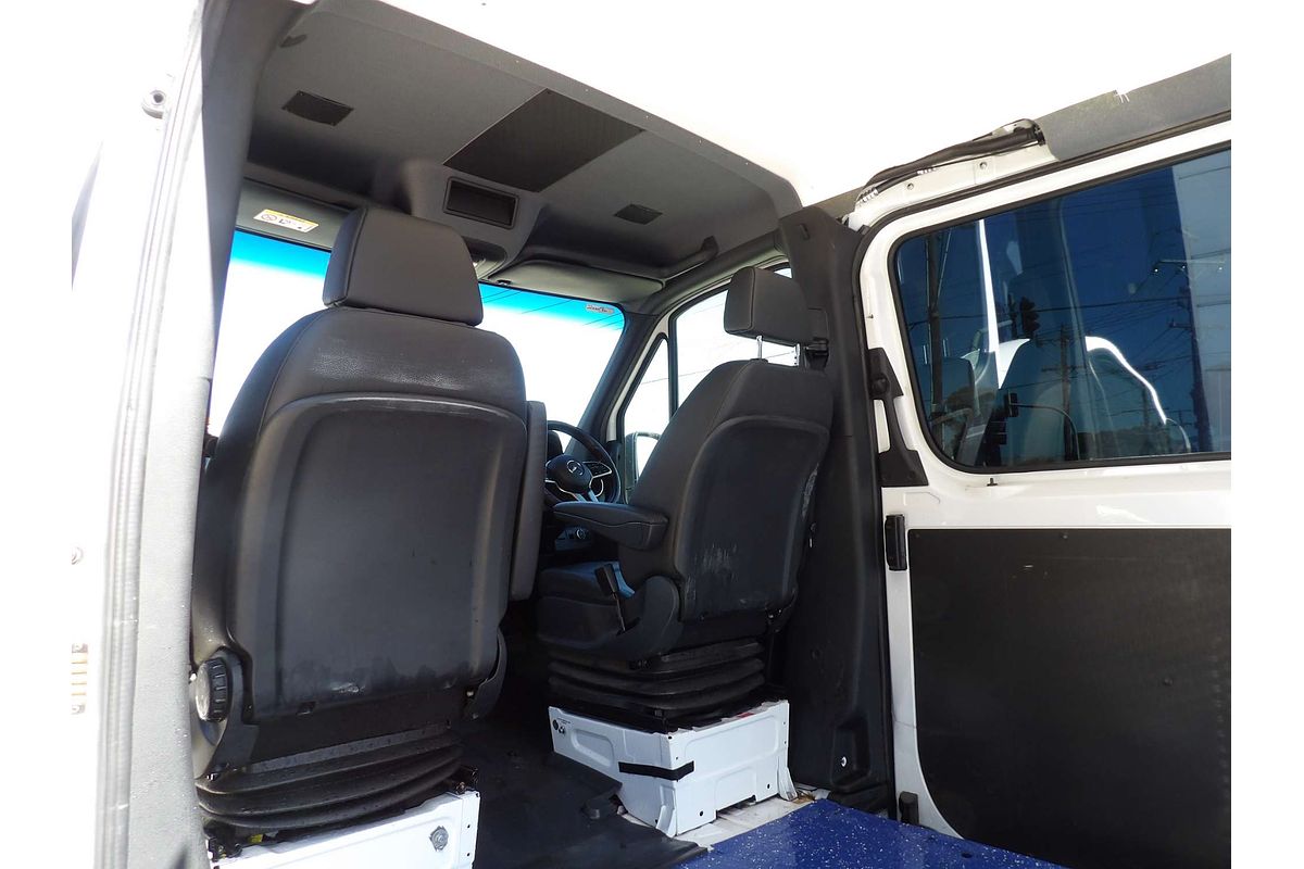2019 Mercedes-Benz Sprinter 419CDI VS30 MWB Low Roof image 15