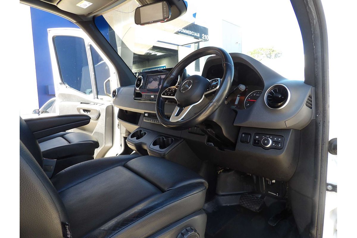2019 Mercedes-Benz Sprinter 419CDI VS30 MWB Low Roof image 20
