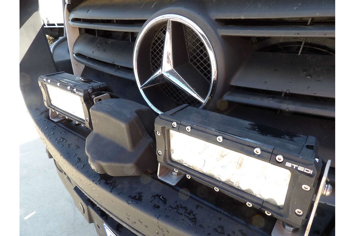 2019 Mercedes-Benz Sprinter 419CDI VS30 MWB Low Roof image 21