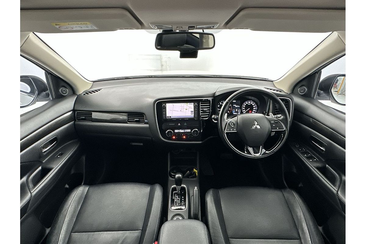 2016 Mitsubishi Outlander Exceed ZK