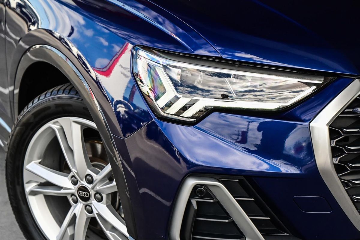 2023 Audi Q3 35 TFSI S line F3