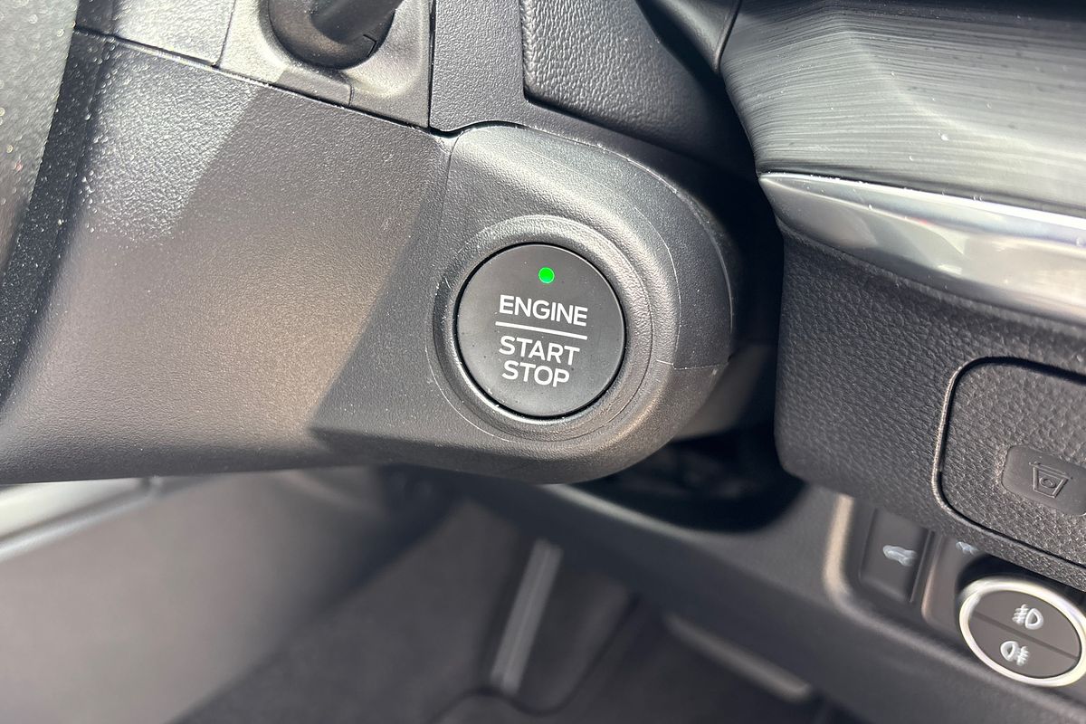 2025 Ford Everest Trend 2.0L