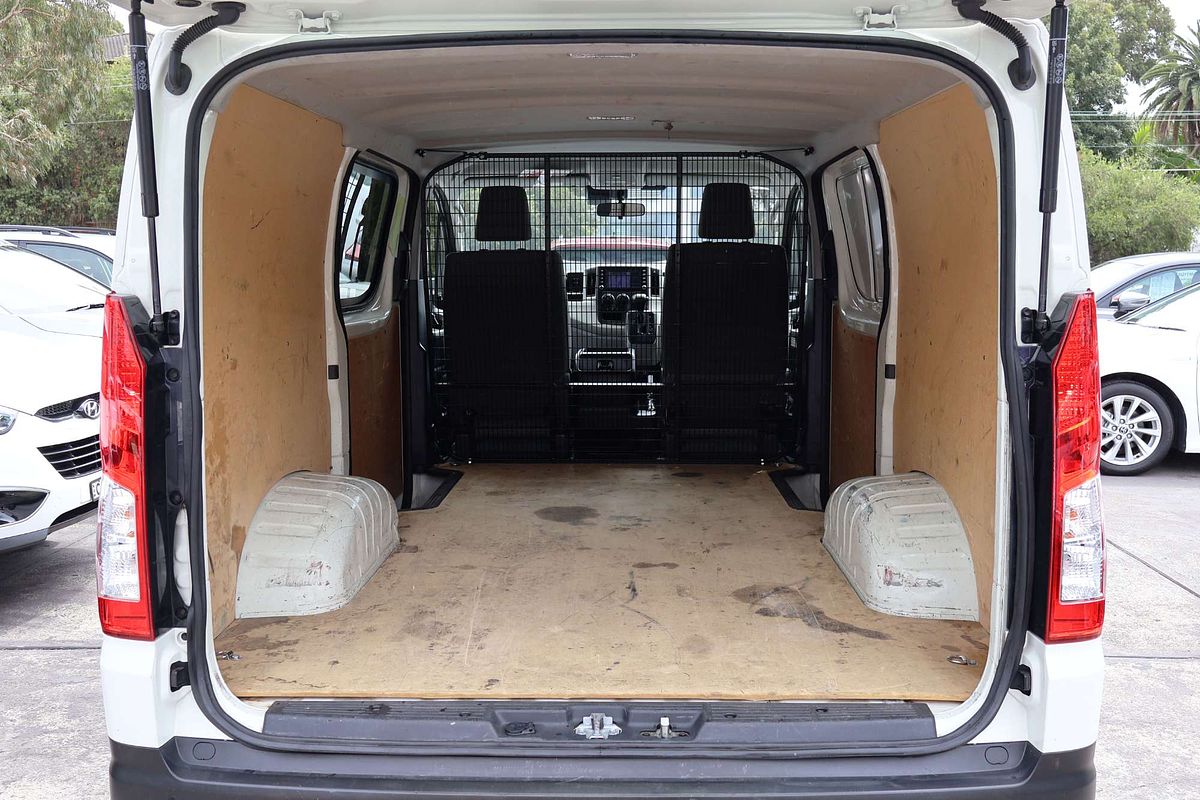 2022 Toyota Hiace GDH300R LWB image 11