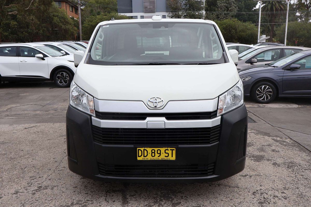 2022 Toyota Hiace GDH300R LWB image 4