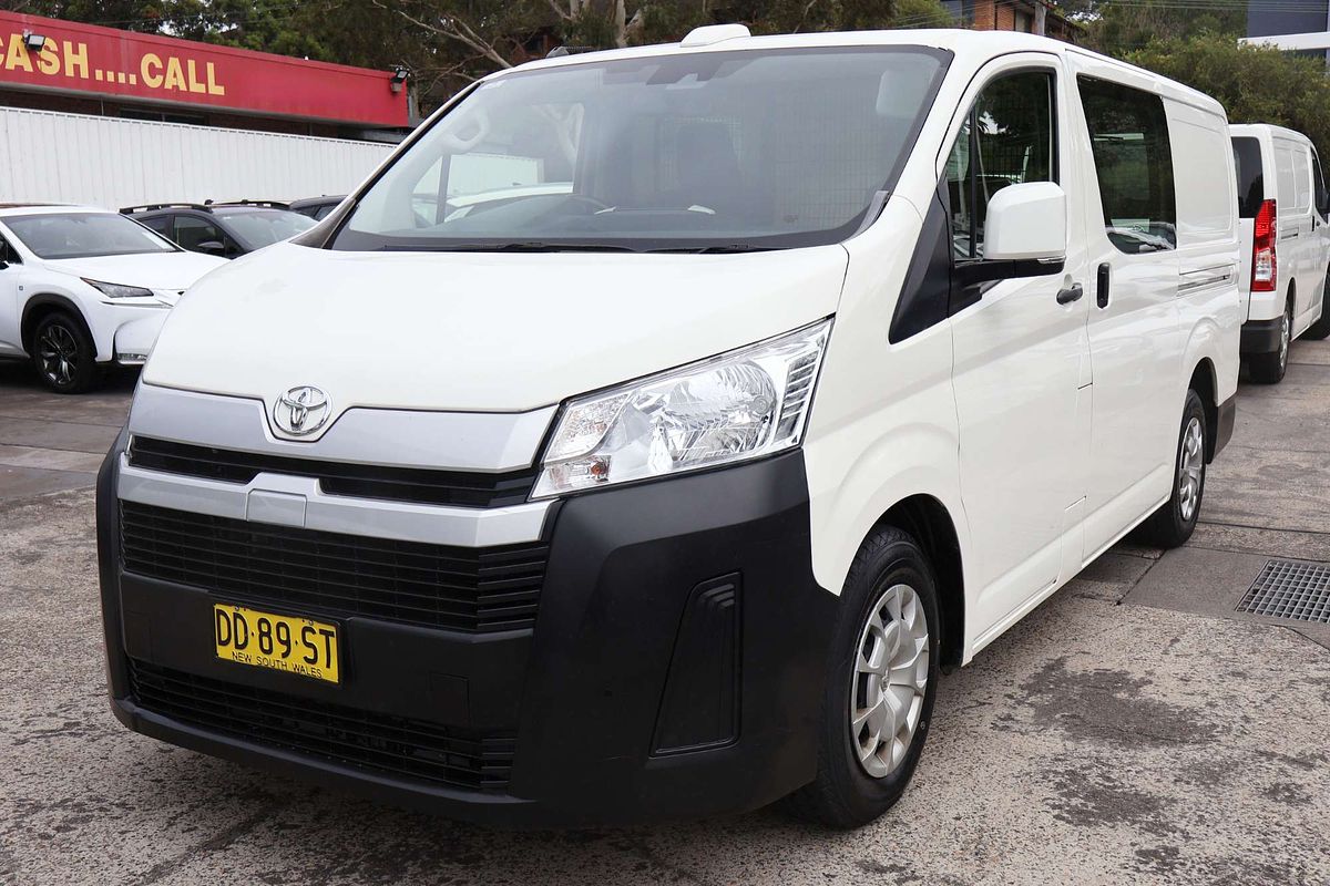 2022 Toyota Hiace GDH300R LWB image 5