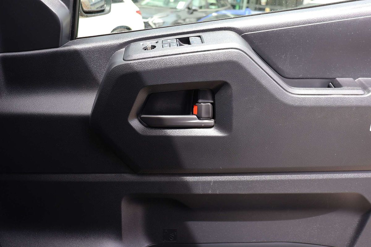 2022 Toyota Hiace GDH300R LWB image 22