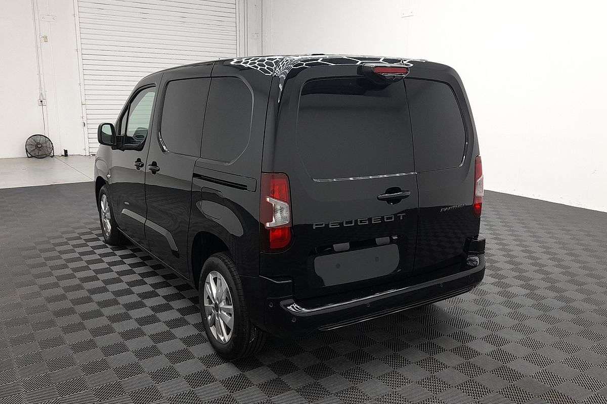 2025 Peugeot Partner Premium K9 SWB Low Roof image 8