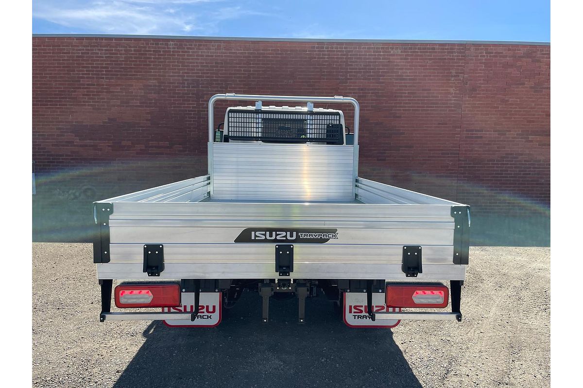 2025 Isuzu Nlr 45-150 image 6