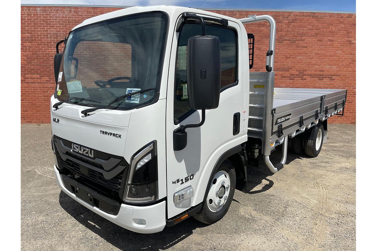 2025 Isuzu Nlr 45-150 image 8