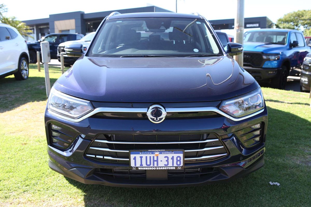 2024 KGM Korando ELX C300