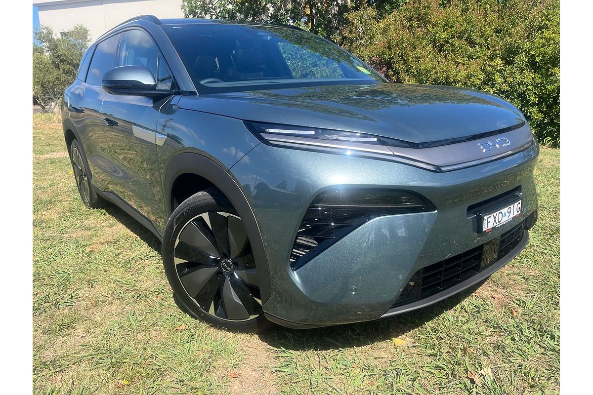 2025 BYD SEALION 8 Premium AWD