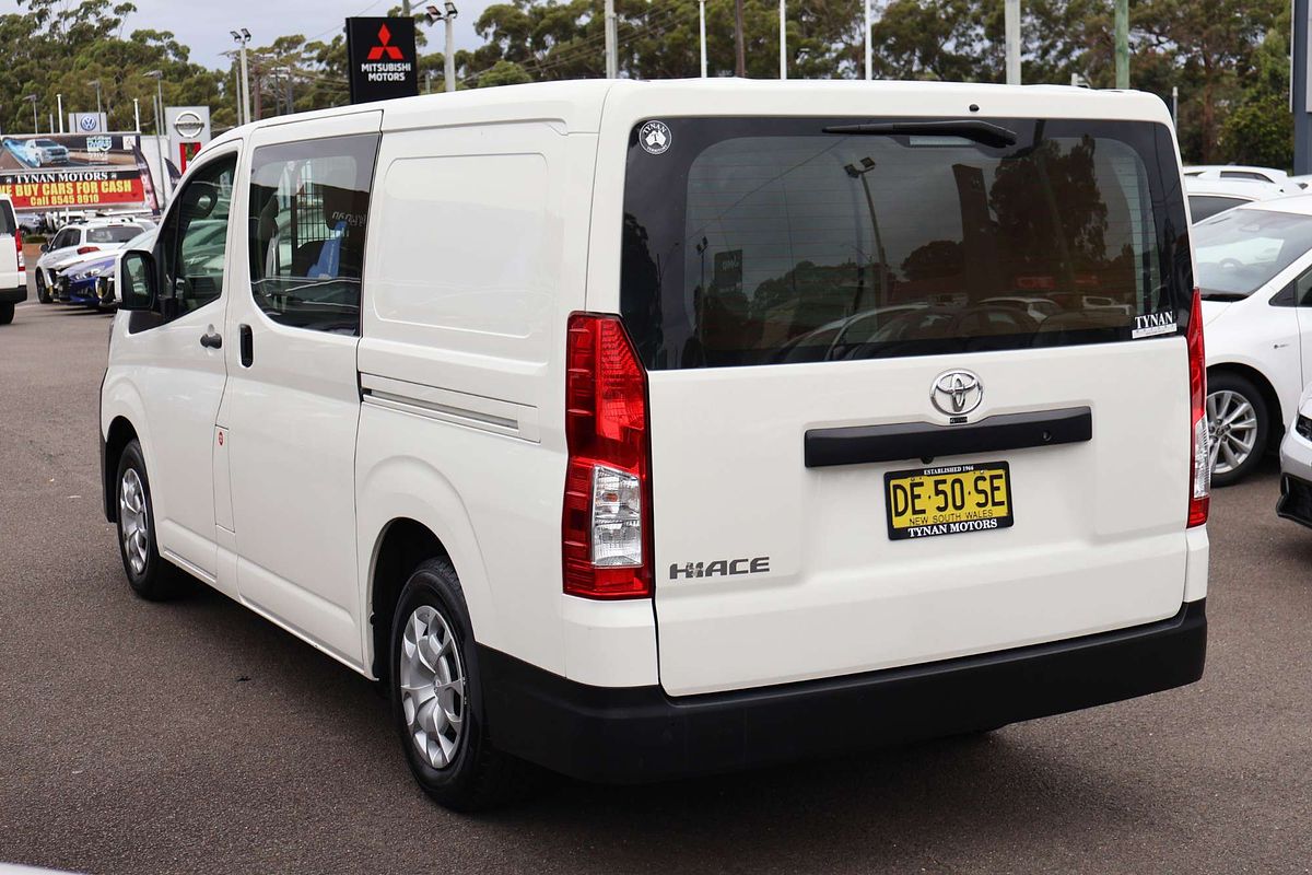 2022 Toyota Hiace GDH300R LWB image 8