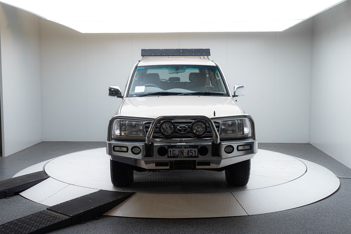2003 Toyota Landcruiser GXL UZJ100R