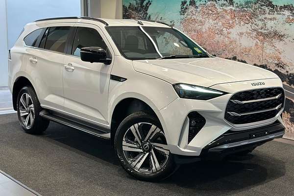 2026 Isuzu MU-X LS-T