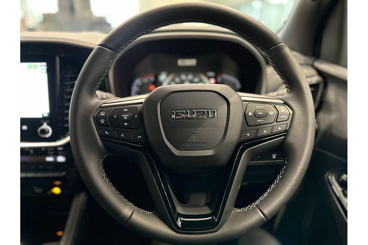 2026 Isuzu MU-X LS-T