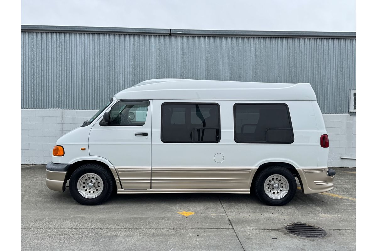 2001 Dodge RAM STARCRAFT