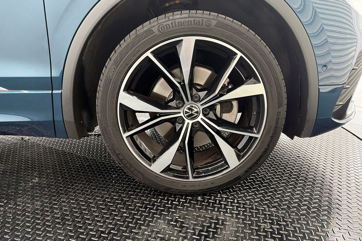 2023 Volkswagen Tiguan 162TSI R-Line 5N