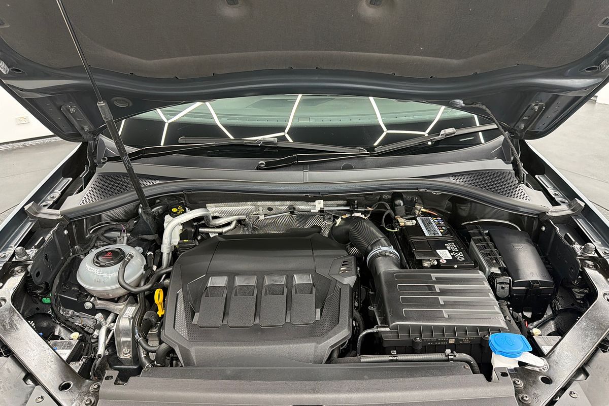 2023 Volkswagen Tiguan 162TSI R-Line 5N