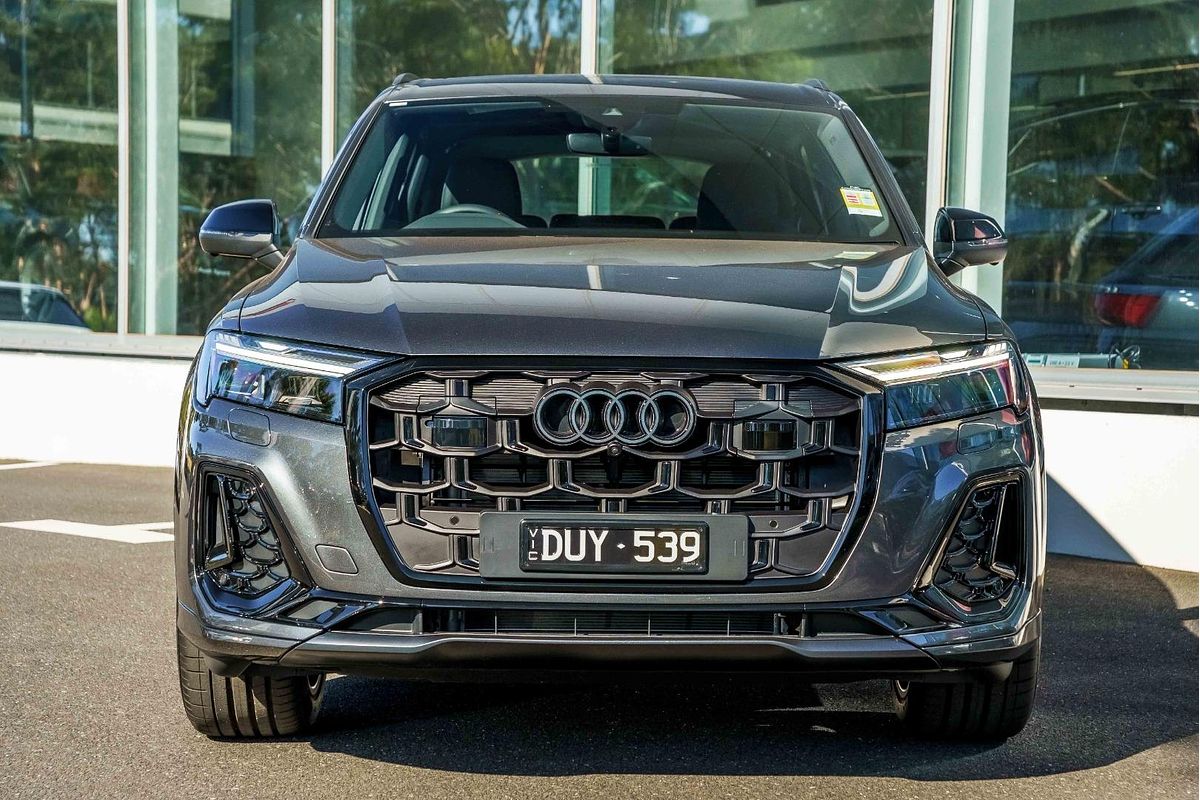 2025 Audi Q7 TDI 170kW S line edition 4M