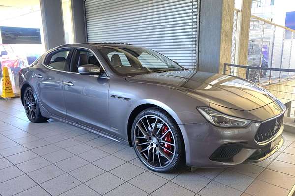 2017 Maserati Ghibli S M157
