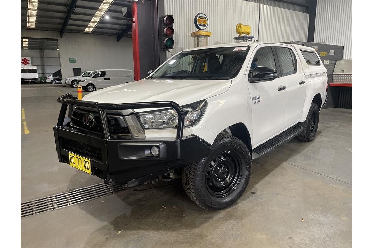 2022 Toyota HILUX SR (4x4) GUN126R 4X4