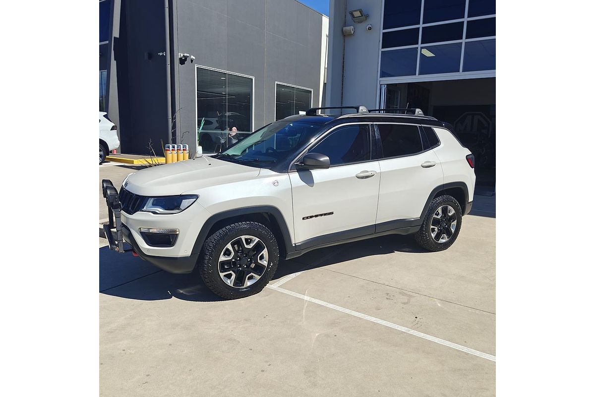 2018 Jeep Compass Trailhawk M6